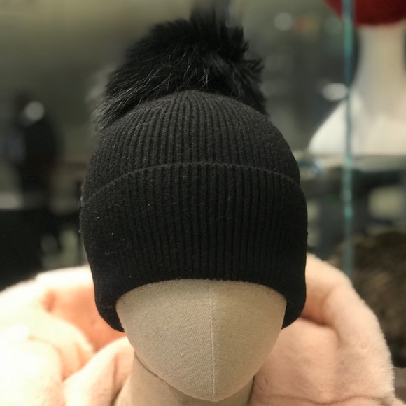 Black Angora Beanie with removable pom pom - Picture 1 of 8